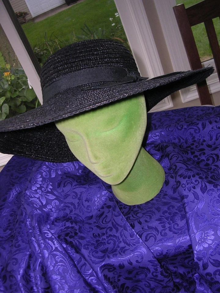 #D 4 pc Elphaba Witch Costume ~ Black Velvet Jacket, black skirt, hat, blouse M - Image 4 of 4