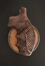 Smith & Wesson K/L Round Combat "Double Dragons" Optional Medallions • All Woods