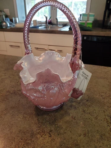 FENTON Pink Glass Basket Dusty Rose Poppy Overlay Opalescent w Hang Tag 9"