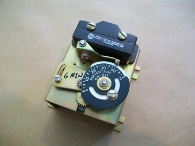 ITC Industrial Timer Company Timer  CM-3    120VAC    USED