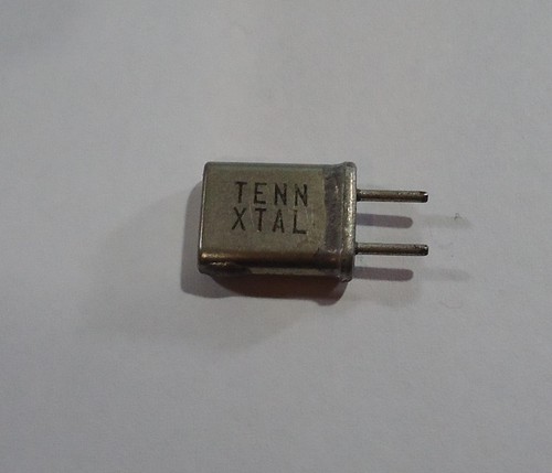 HC-25/U - 37,8000 MHz Radio Crystal - 0,039 pinów - Tennxtal - Zdjęcie 4 z 4