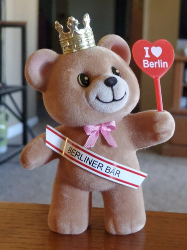 Berlin Teddy Bear Stuffed Animal Toy w/ Crown & I Love Sign 4 1/2" German Plush