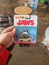 Hot Wheels Premium Retro 2023  '75 Chevy Blazer Custom HKC24-JA10 JAWS TIBURÓN