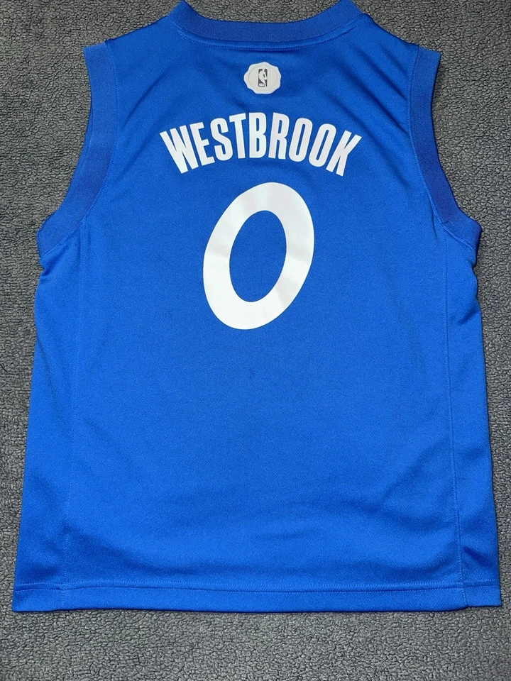 Oklahoma City Thunder 2016 Christmas Jersey Russell Westbrook Size Kids Medium - Image 2 of 4