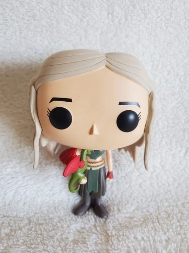 Funko Pop! Vinyl: Game of Thrones Daenerys Targaryen Holding A Green Dragon! #3