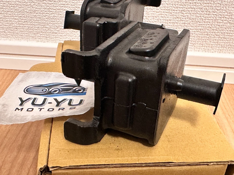 CUSCO Engine Mount 116 910 A For Toyota Corolla AE86 Levin Trueno Sprinter JDM - Image 4 of 4