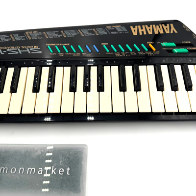 YAMAHA ヤマハ SHS-10B Yamaha SHS-10B Digital Shoulder Key MIDI Synthesizer Keytar
