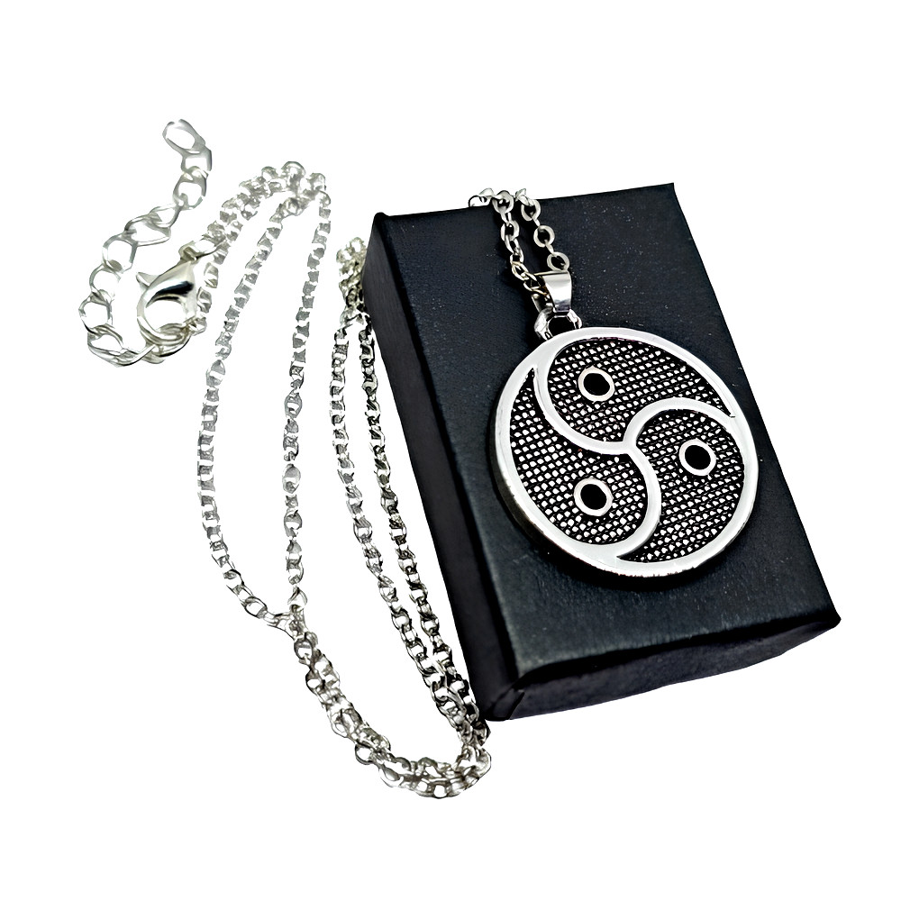 Triskelion Triskele Necklace Pendant Symbol Spiral Sun Emblem  20"" Chain Boxed
