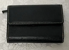 Mundi Forever Trifold Wallet • Black Pebble Leather