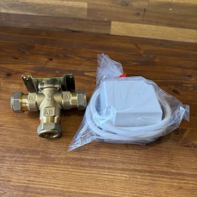 Danfoss HS3 3-Wege 22mm Ventil 087N6613 Mittelstellungsventil Neu