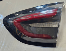 Rücklicht. int. Teil Rechts FORD PUMA (CF7) 1.0 EcoBoost (92Kw) S&S Suv