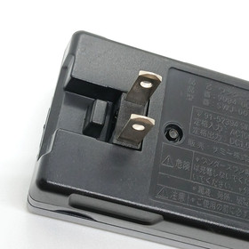 WonderSwan Battery Pack Black SWJ-002 +  Charger Adapter SWJ-001