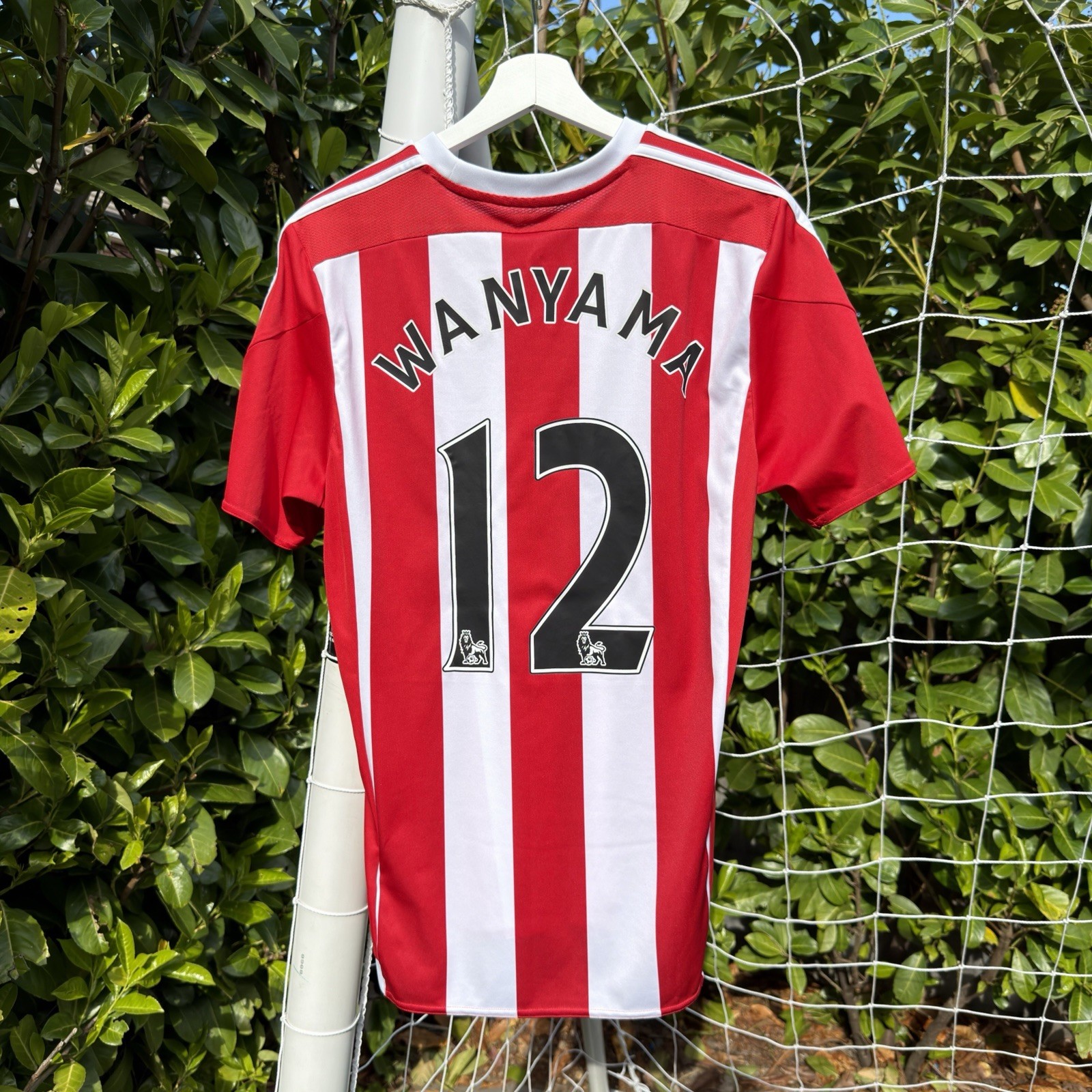 Southampton Home Shirt 2015/2016 Wanyama 12 Size M for sale on Ebay
