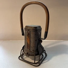 Vintage Justrite Electric Light Lantern Lamp Metal USA Railroad Miner Style Lamp