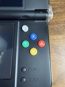 New Nintendo 3DS CIB (Super Mario Black Edition) w/Majora's Mask 3D