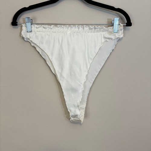 Vintage Victoria's Secret Thong Panties L Off White Silk Ruffle Gold Label NWT - Picture 6 of 8