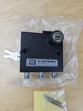 GC Electronics 32-3025 TV/VIDEO GAME SWITCH LOCK BOX NOS VINTAGE