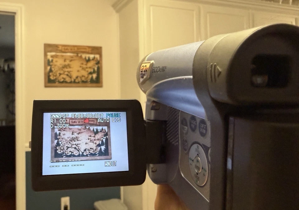 Panasonic PV-GS9 Mini DV Camcorder 800x/20x Optical Zoom - Image 4 of 4