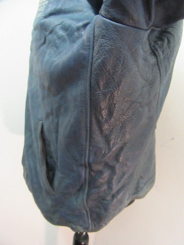 VINTAGE CANADIAN LEATHER OSHAWA HOCKEY JACKET SIZE 54 OR 2XL - Picture 7 of 23