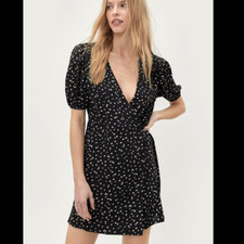 Urban Outfitters Ditsy Tulips Ruched Waist puffed ruffle Sleeve Dress-Size S