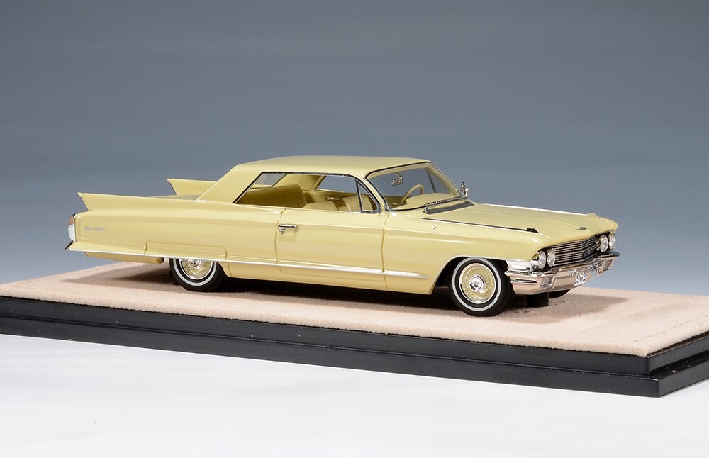 1/43 GLM Stamp 1962 Cadillac Coupe de Ville Maize STM62603 G 1/43 GLM Stamp 1962 Cadillac Coupe de Ville Maize STM62603 G