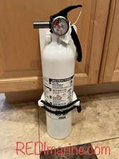 Marine King Starboard Fire extinguisher bracket for Kiddie (white)