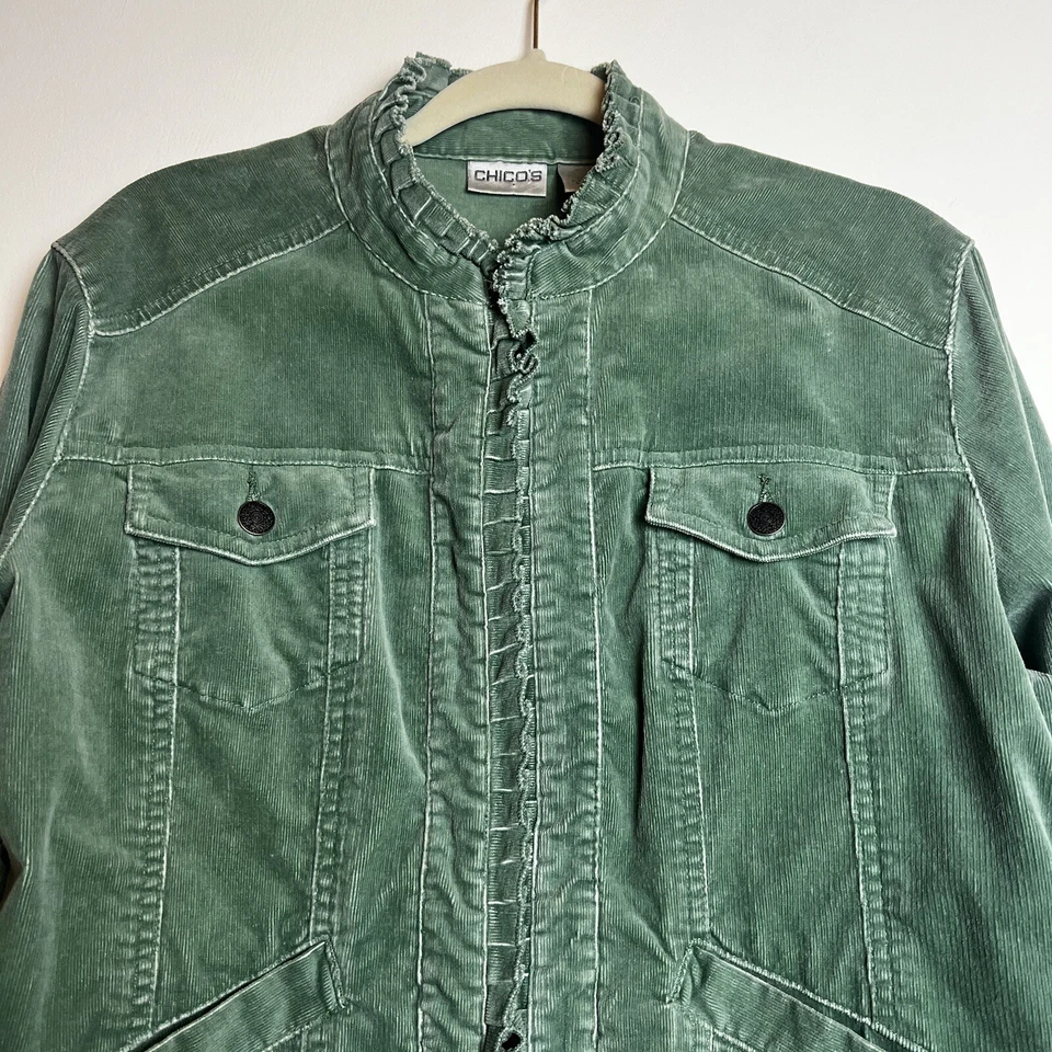 Chaqueta de pana verde vintage de Chico's y pantalones de campana Talla M / 8 / Chico's 1 Foto 4 de 4
