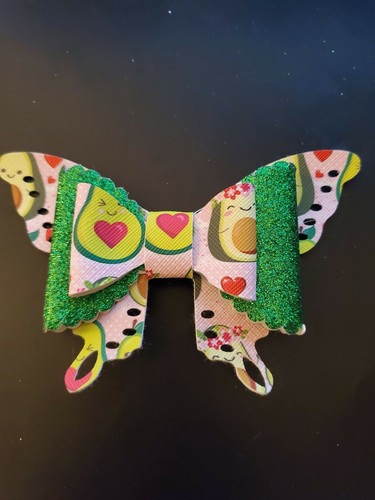 Handmade faux leather little girls purse, bows, and keychain Avocado - Picture 4 of 8