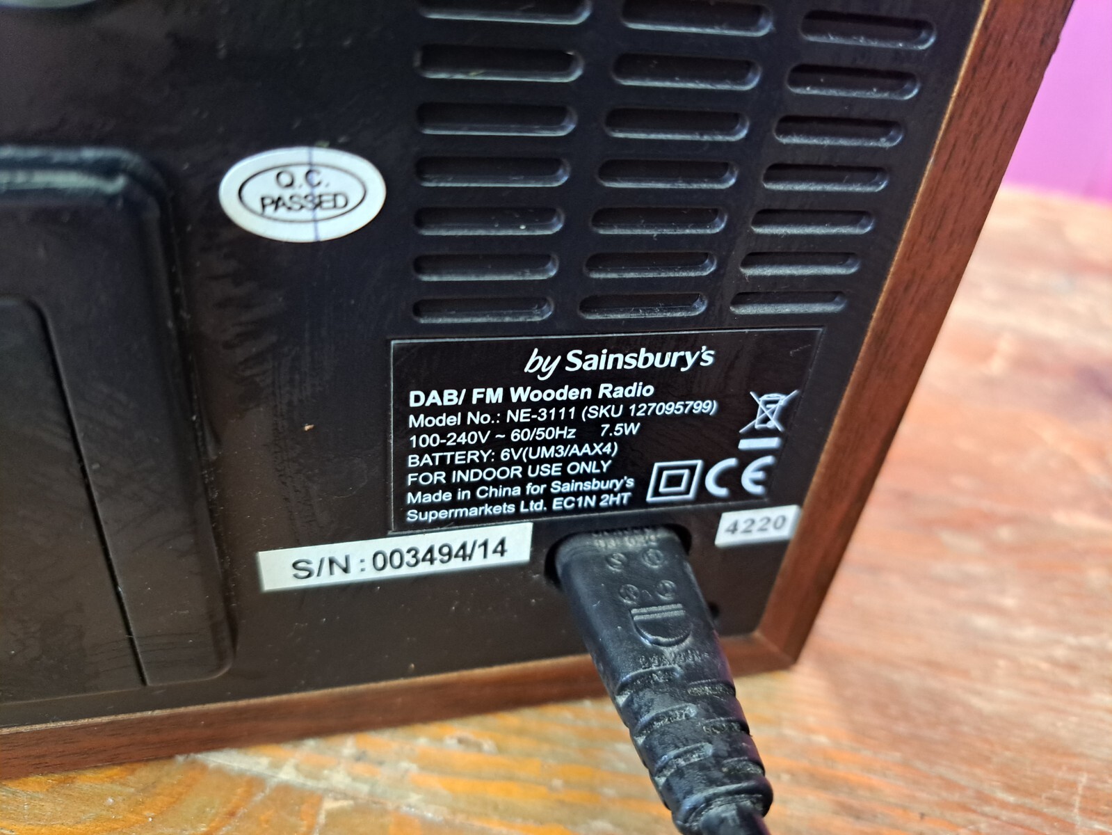 Sainsburys NE3111 Dab/Fm Portable Radio With Mains Lead. eBay