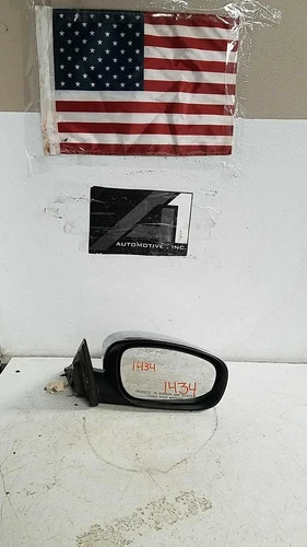 05-10 300 05-08 MAGNUM RIGHT PASSENGER DOOR POWER CHROME COVER FOLDING HEATED