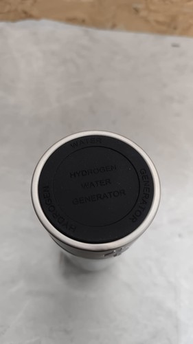 Portable Hydrogen Water Bottle – 3 Min Electrolysis, for Travel, Office, Gifts - Picture 2 of 12