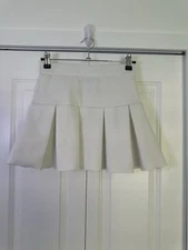 Revolve Lioness Pleated White Mini Skirt XS