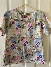Landau Scrubs Top Women  Spring Flowers  Small Medical Floral Polyester Blend