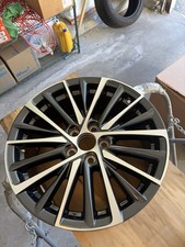 18" X 8" Oem Wheel Rim For Lexus ES250 ES300H ES350 2022-2025 4261106L50
