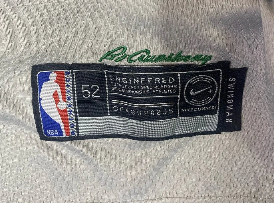 Camiseta deportiva para hombre Boston Celtics | Edición Kyrie Irving City XL 52 #11 Foto 4 de 4