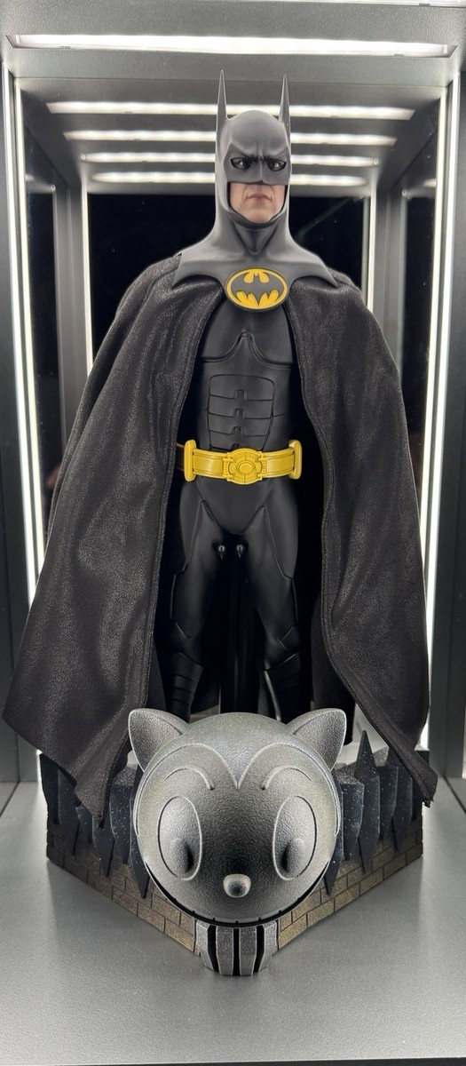 Hot Toys MMS770 Batman Returns Batman (2.0) (Deluxe Version) 1/6