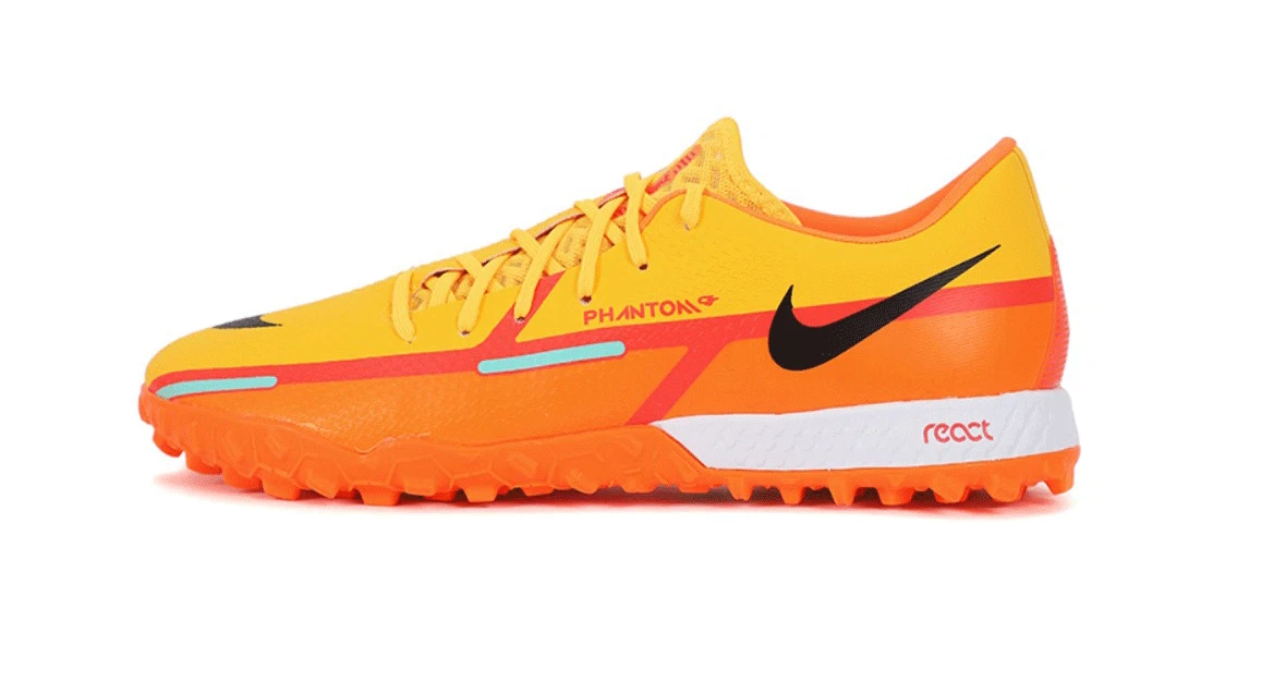 Nike React Phantom GT2 Pro TF Men's Soccer Shoes DC0768-808