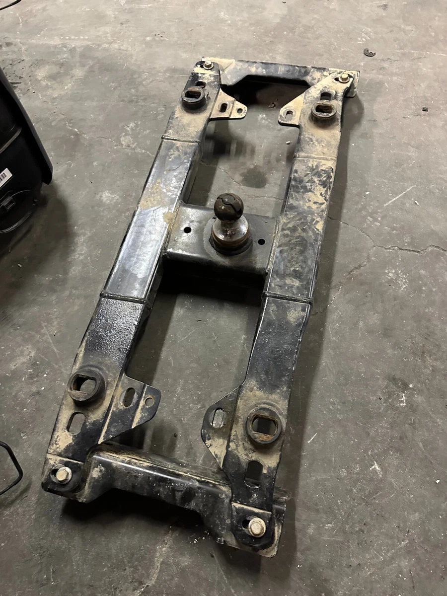 Ford F250/F350 OEM 5th Wheel Gooseneck Hitch Prep Package, 52 OFF