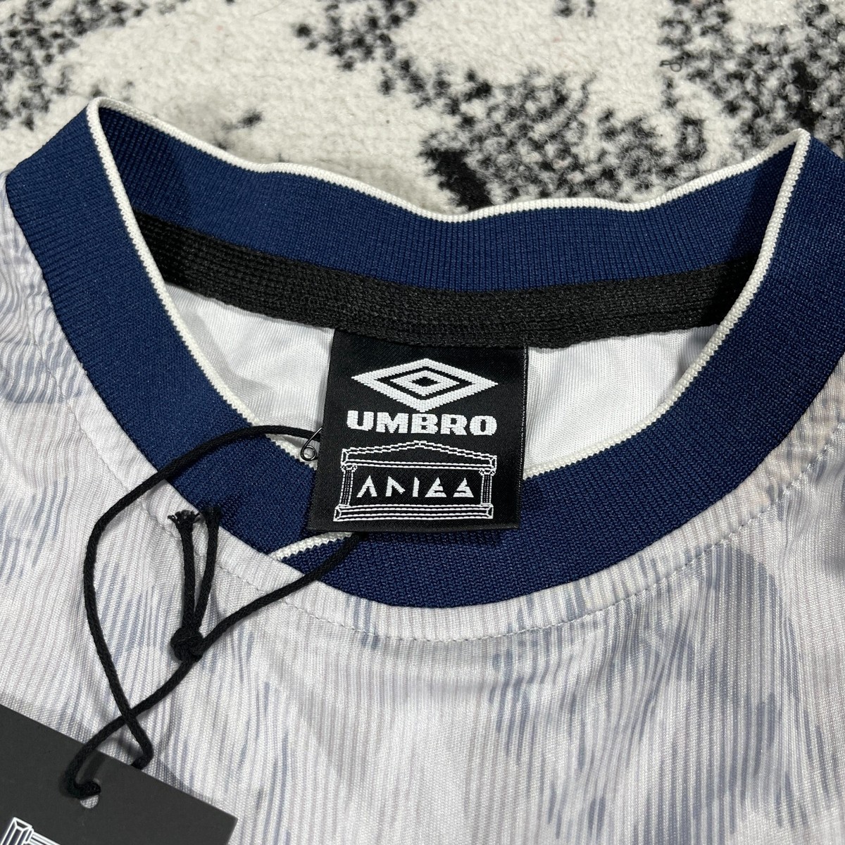 新品 ARIES X UMBRO フットボール ゲームシャツ ARIES X UMBRO WHITE ROSES SS FOOTBALL JERSEY | eBay