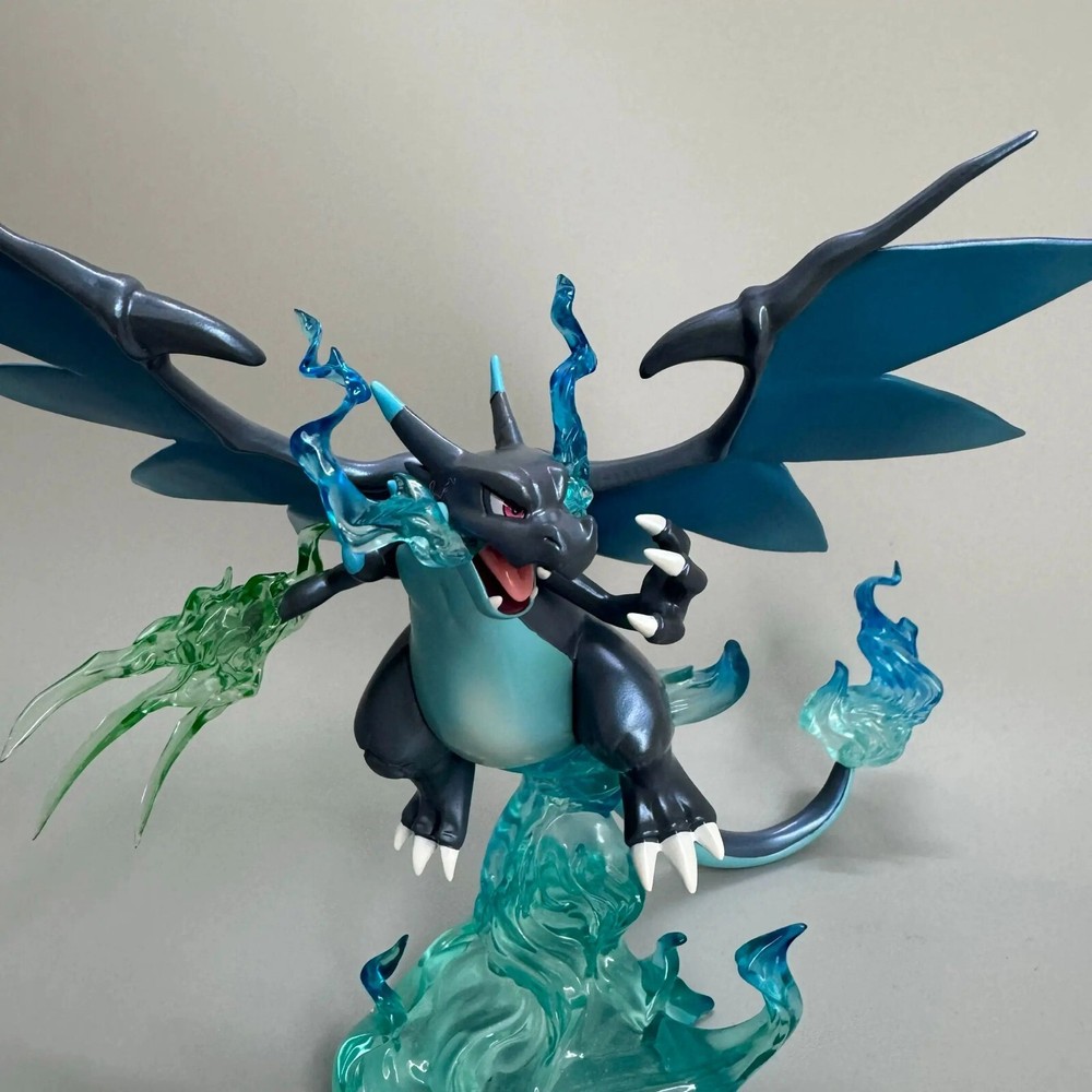 Pokemon Pika Charizard Action Figure Black Charizard Anime Figurine PVC Statue