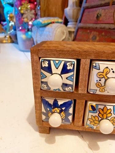 HANDMADE INDIAN CERAMIC SIX DRAWER SPICE CHEST IN MANGO WOOD -ON OFFER! - Picture 3 of 11