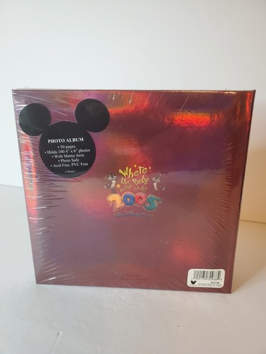 Disney World 2005 Photo Album 4x6 - Where The Party Never Ends - Picture 2 of 5