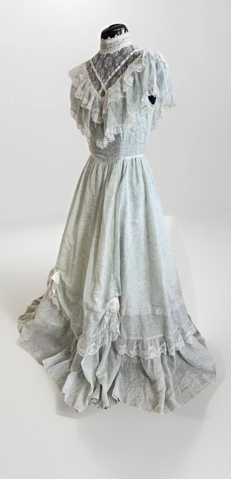 Vintage 70s Gunne Sax Baby Blue Floral Lace Victorian Prairie Cottagecore Dress - Image 4 of 4