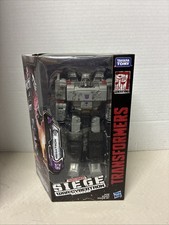 Transformers Siege War for Cybertron Trilogy Megatron Figure