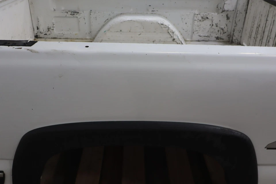 99-07 Chevy GMC 2500HD 6'6" Rust Free Pickup Truck Bed Box Summit White 50U - Image 4 of 4