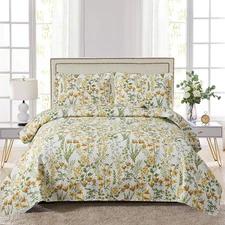 King Size Floral Quilt Set Reversible Lightweight Bedspread + 2 Pillow Shams