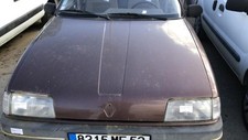 Capot Renault R19