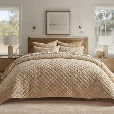 Opulent Velvet Quilt Set Queen, Lightweight Comforter  2 Shams, Beige Taupe