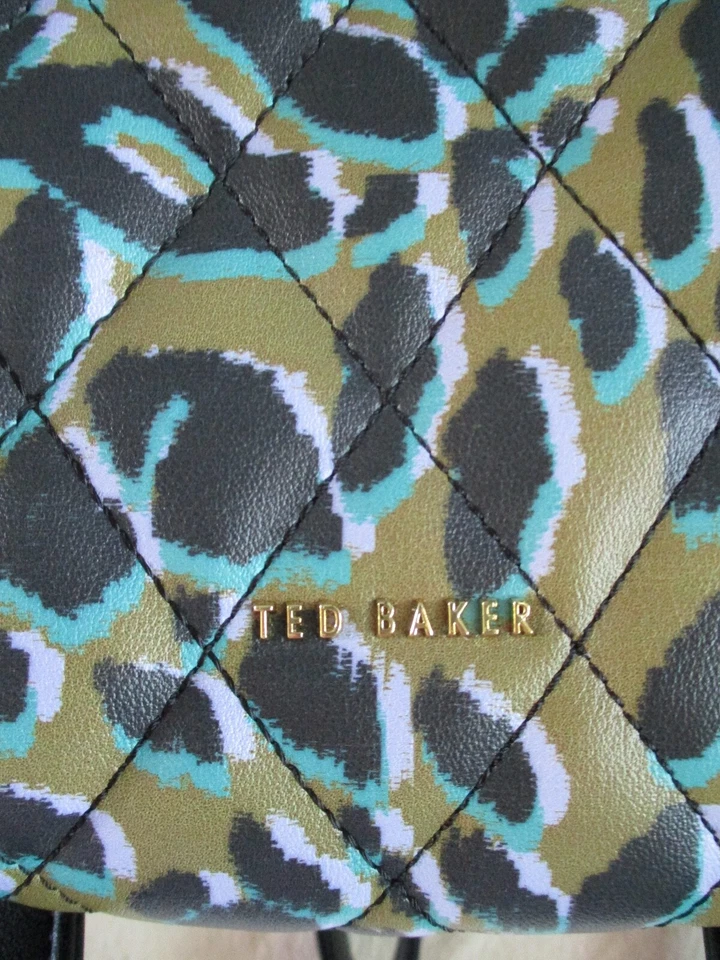 Ted Baker Quiltoe Azul Oliva Negro Estampado Leopardo Acolchado Bolso Mochila Nuevo Con Etiquetas Nuevo Foto 3 de 4