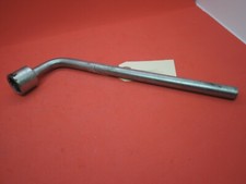 2007-subaru-impreza-lug-wrench-oem